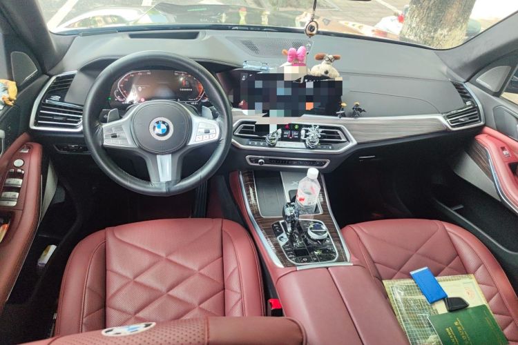 Used BMW X5 2022 xDrive 40Li M Sport Package Center Console