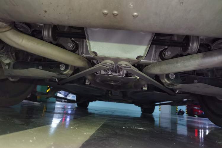 Used BMW X5 2022 xDrive 40Li M Sport Package Chassis Rear
