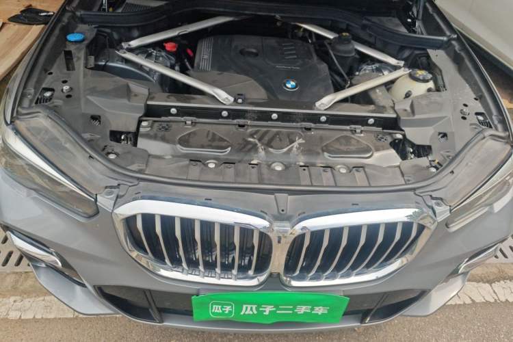 Used BMW X5 2022 xDrive 30Li M Sport Package Engine Bay