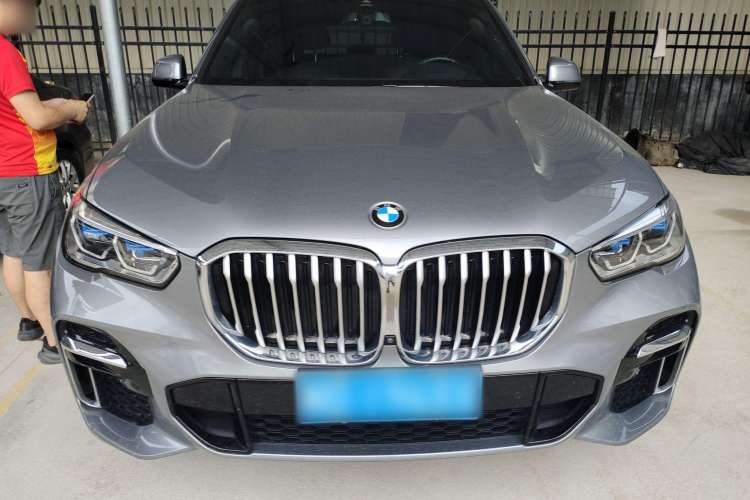 Used BMW X5 2022 xDrive 40Li M Sport Package Exterior 1