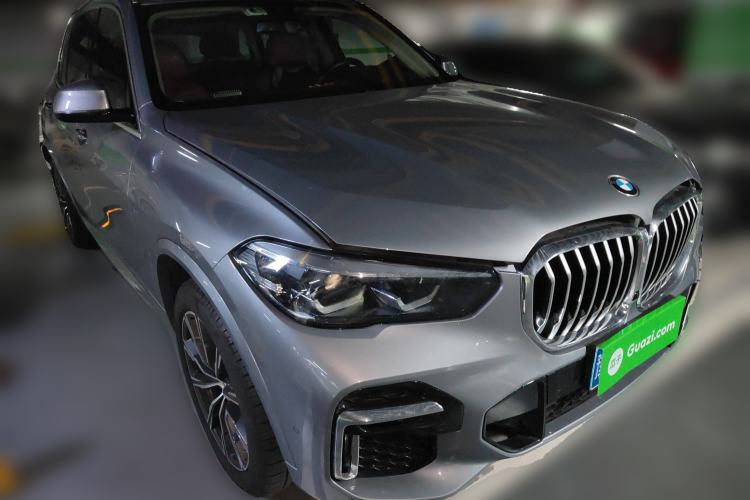 Used BMW X5 2022 xDrive 30Li M Sport Package Exterior 2