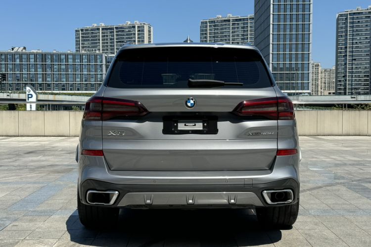 Used BMW X5 2022 Restyled xDrive 40Li M Sport Package Exterior 4