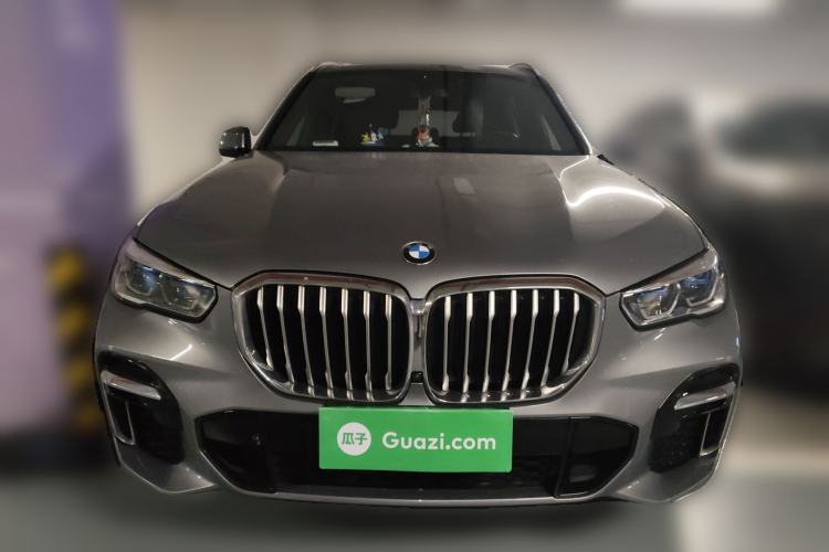 Used BMW X5 2022 Restyled xDrive 40Li M Sport Package Front