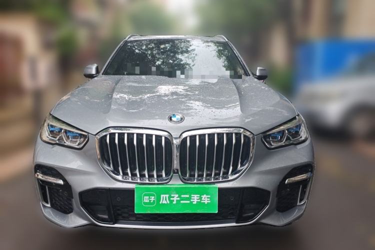 Used BMW X5 2022 xDrive 40Li M Sport Package Front