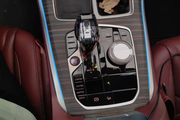 Used BMW X5 2022 Restyled xDrive 40Li M Sport Package Gear Lever