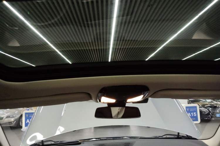 Used BMW X5 2022 Restyled xDrive 30Li Luxury Version M Sport Package Headliner