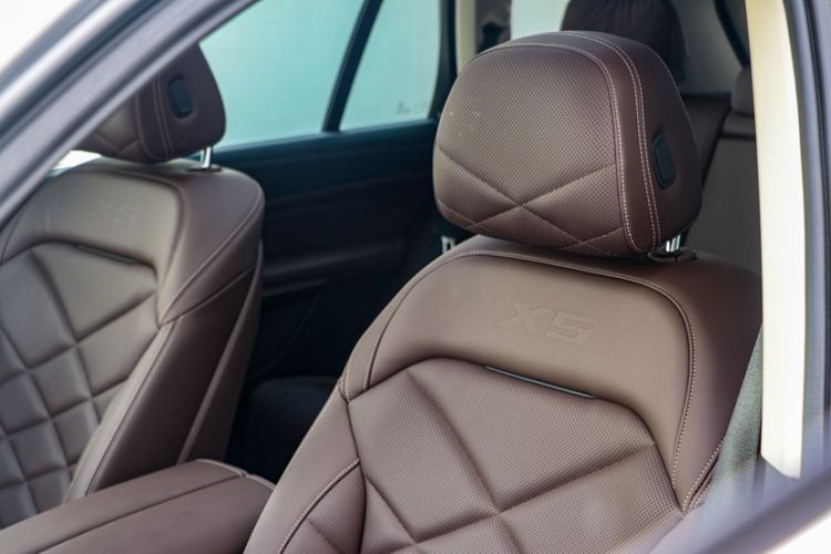 Used BMW X5 2022 Restyled xDrive 30Li Luxury Version M Sport Package Interior 1
