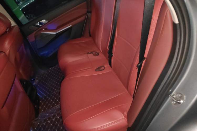 Used BMW X5 2022 xDrive 30Li M Sport Package Interior 4