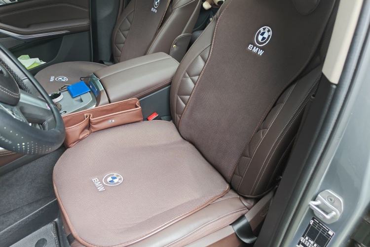 Used BMW X5 2022 Restyled xDrive 30Li Luxury Version M Sport Package Left Front Seat