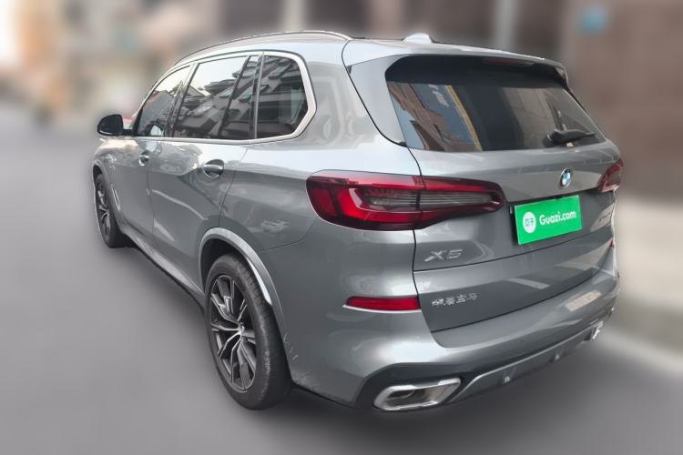 Used BMW X5 2022 xDrive 30Li M Sport Package Rear Left 45 Deg