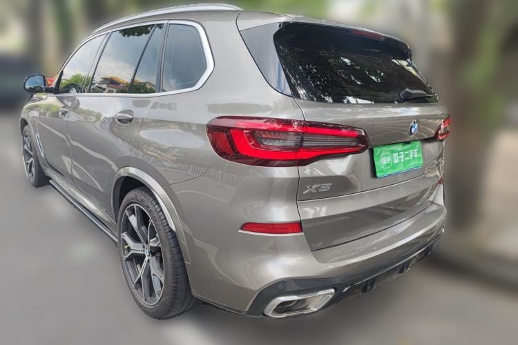 Used BMW X5 2022 xDrive 40Li M Sport Package Rear Left 45 Deg