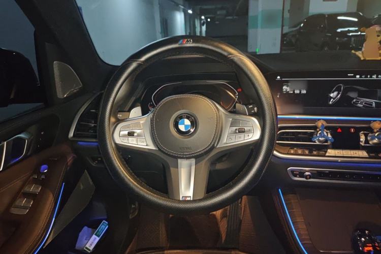 Used BMW X5 2022 Restyled xDrive 40Li M Sport Package Steering Wheel