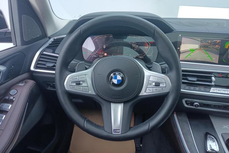 Used BMW X5 2022 Restyled xDrive 30Li M Sport Package Steering Wheel