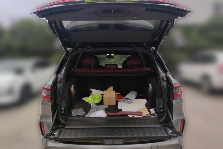 Used BMW X5 2022 Restyled xDrive 40Li M Sport Package Trunk