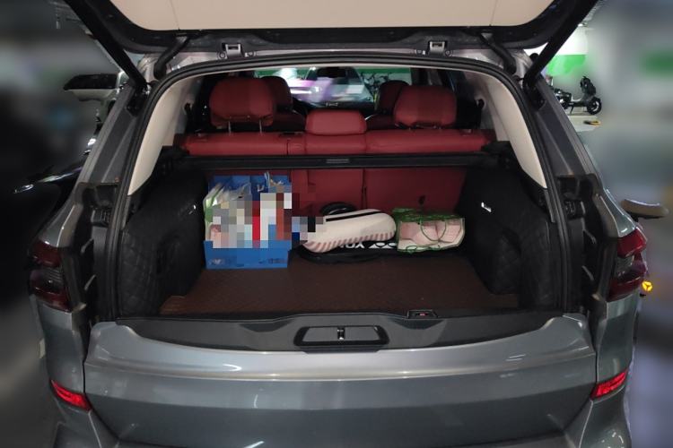 Used BMW X5 2022 xDrive 30Li M Sport Package Trunk