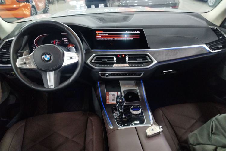 Used BMW X5 2022 Restyled xDrive 30Li M Sport Package Center Console