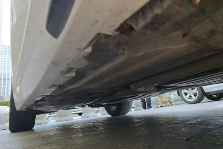 Used BMW X5 2022 xDrive 30Li Luxury M Sport Package Chassis Front Right