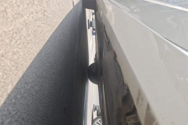 Used BMW X5 2022 xDrive 30Li Luxury M Sport Package Chassis Rear Left