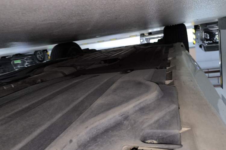 Used BMW X5 2022 xDrive40i Luxury Edition M Sport Package Chassis Rear Left