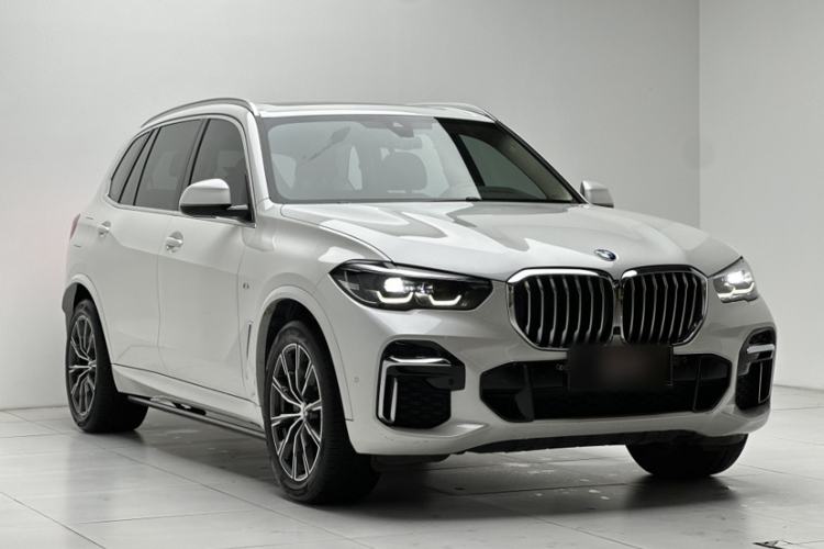 Used BMW X5 2022 Restyled xDrive 30Li M Sport Package Exterior 1