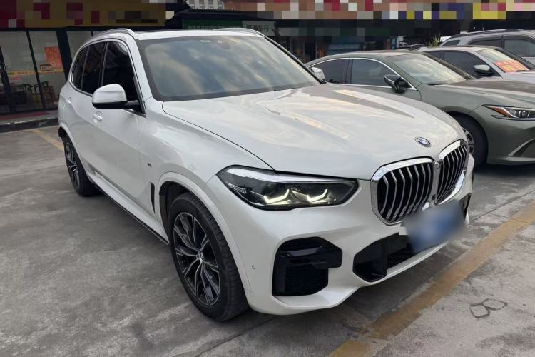 Used BMW X5 2022 xDrive30i M Sport Package Exterior 2