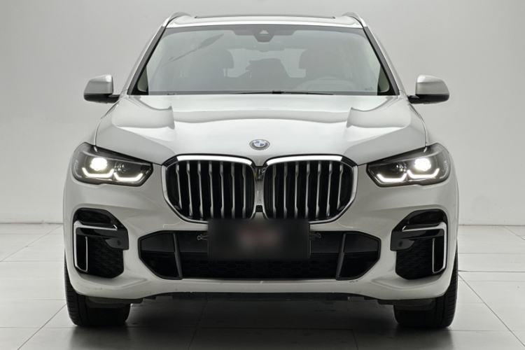 Used BMW X5 2022 Restyled xDrive 30Li M Sport Package Exterior 4