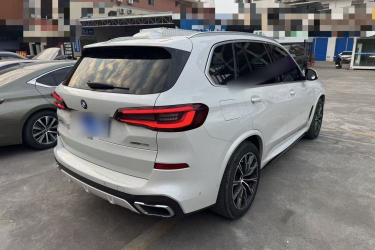 Used BMW X5 2022 xDrive30i M Sport Package Exterior 5