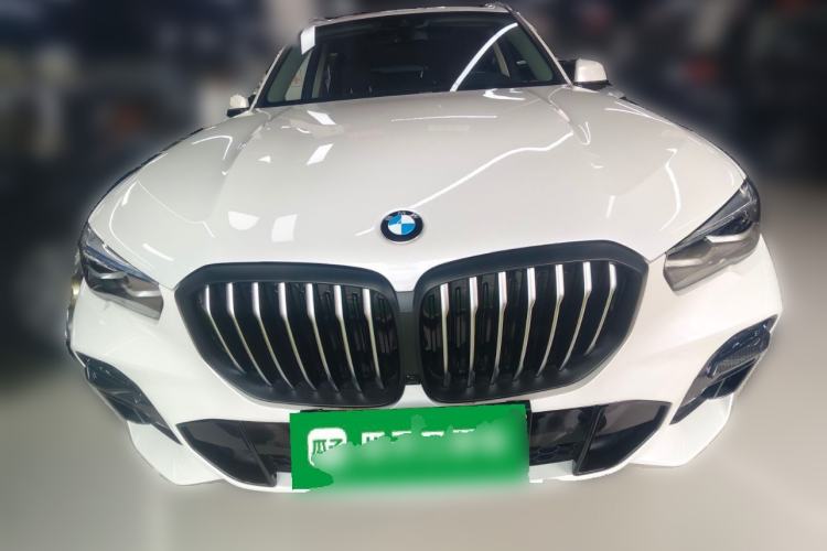 Used BMW X5 2022 Restyled xDrive 30Li M Sport Package Front