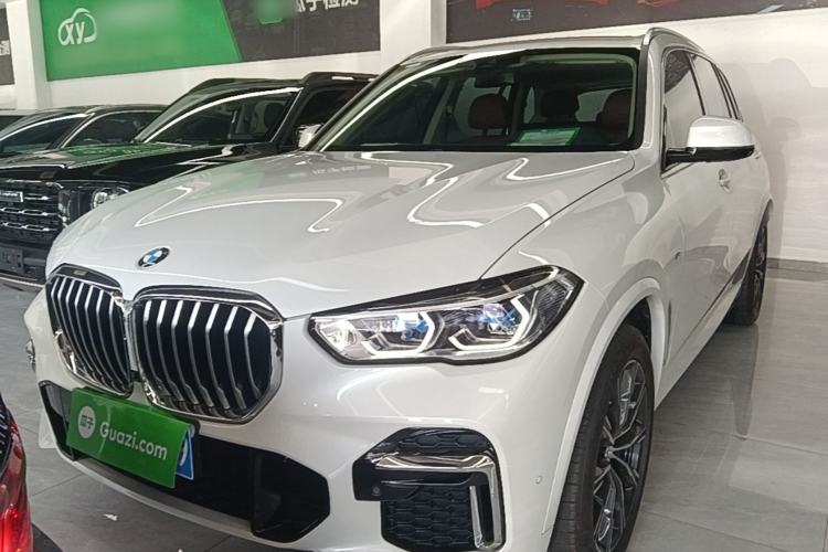 Used BMW X5 2022 Restyled xDrive 30Li Luxury Version M Sport Package Front