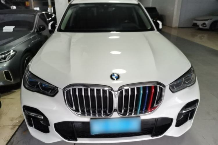 Used BMW X5 2022 Restyled xDrive 30Li Luxury Version M Sport Package Front