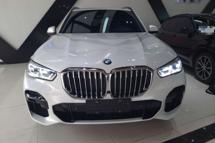Used BMW X5 2022 xDrive40i M Sport Package Front
