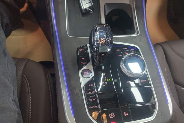 Used BMW X5 2022 Restyled xDrive 30Li M Sport Package Gear Lever