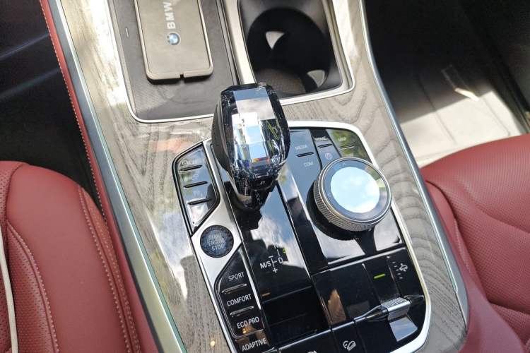 Used BMW X5 2022 xDrive 40Li M Sport Package Gear Lever