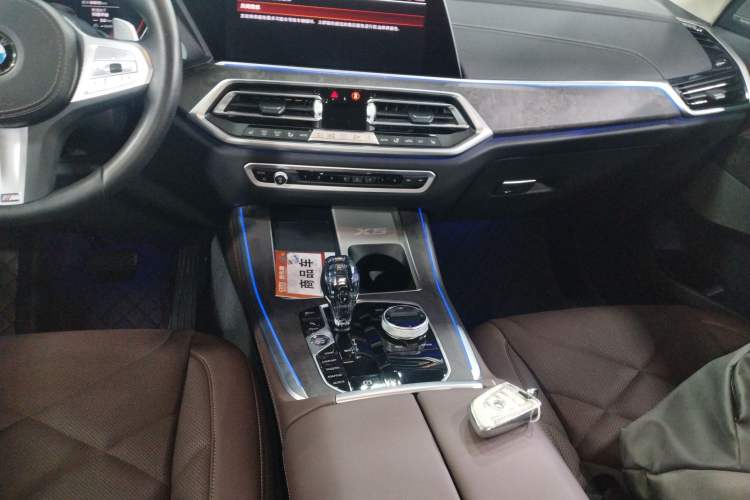 Used BMW X5 2022 Restyled xDrive 30Li M Sport Package Gear Lever