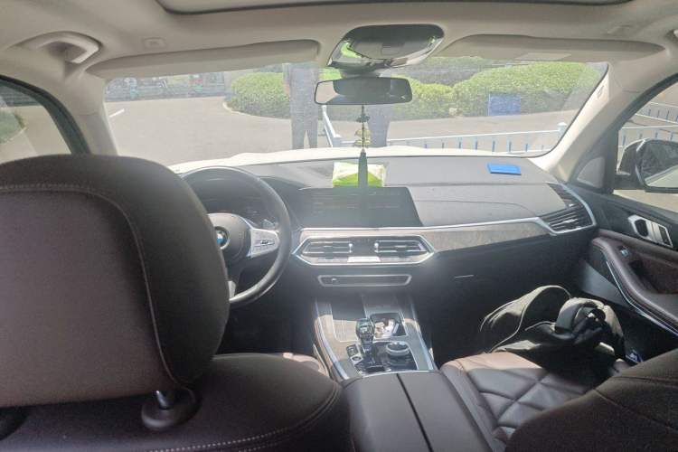 Used BMW X5 2022 xDrive 30Li Luxury M Sport Package Headliner