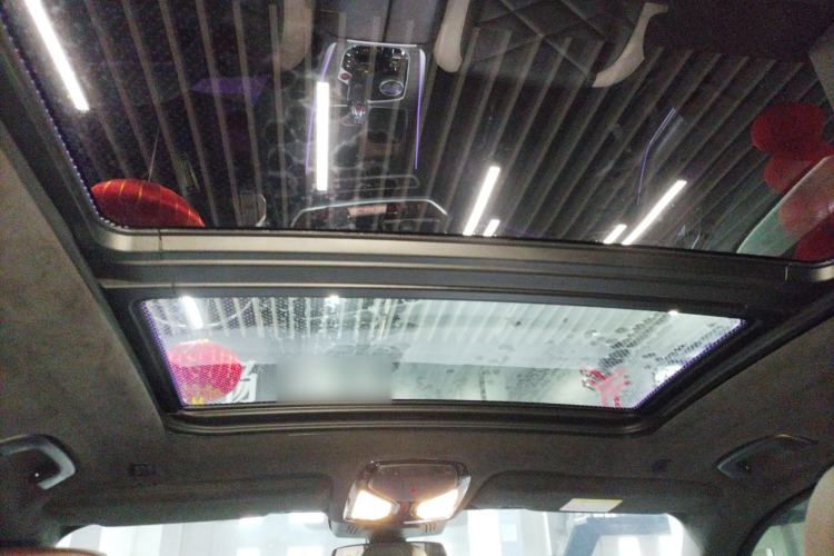 Used BMW X5 2022 xDrive 40Li Luxury Edition M Sport Package Headliner