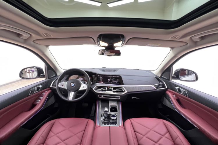 Used BMW X5 2022 Restyled xDrive 30Li M Sport Package Interior 6