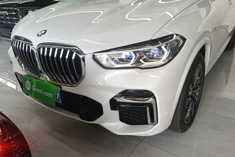 Used BMW X5 2022 Restyled xDrive 30Li Luxury Version M Sport Package Left Front Headlight