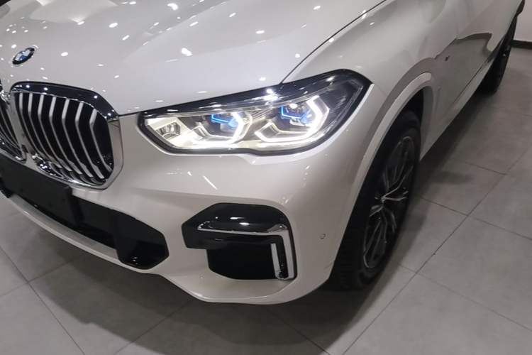 Used BMW X5 2022 Restyled xDrive 30Li M Sport Package Left Front Headlight