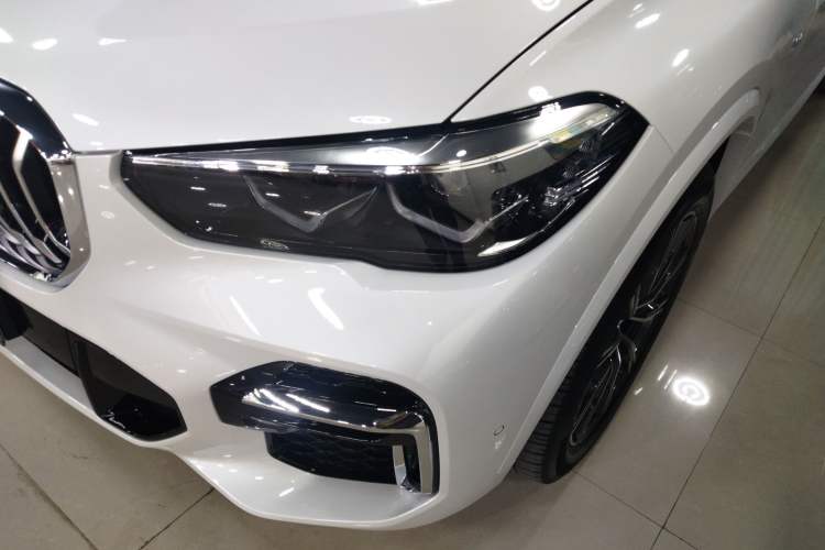 Used BMW X5 2022 Restyled xDrive 30Li M Sport Package Left Front Headlight