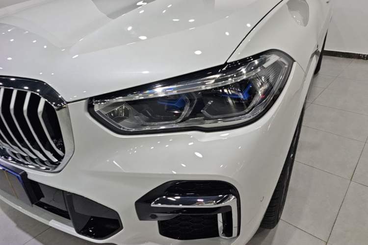 Used BMW X5 2022 Restyled xDrive 30Li Luxury Version M Sport Package Left Front Headlight