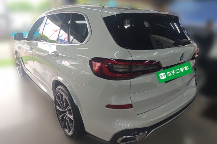 Used BMW X5 2022 Restyled xDrive 30Li M Sport Package Rear Left 45 Deg