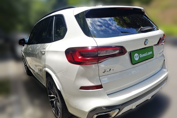 Used BMW X5 2022 xDrive 40Li M Sport Package Rear Left 45 Deg
