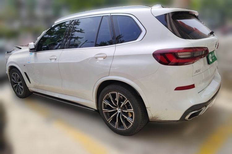 Used BMW X5 2022 xDrive40i M Sport Package Rear Left 45 Deg