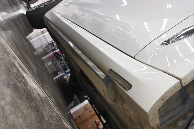Used BMW X5 2022 xDrive 40Li Luxury Edition M Sport Package Right Side Sill