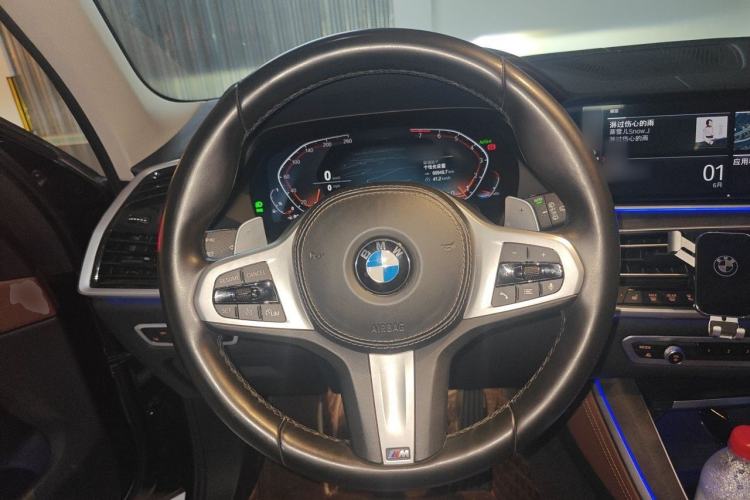 Used BMW X5 2022 xDrive40i M Sport Package Steering Wheel