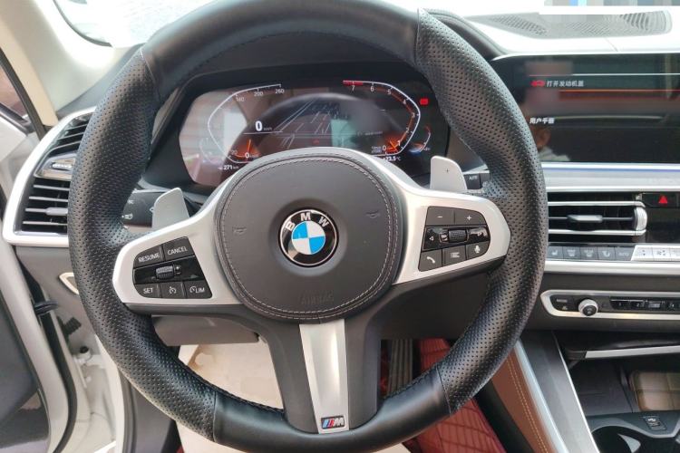 Used BMW X5 2022 xDrive40i M Sport Package Steering Wheel
