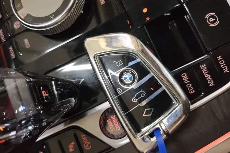 Used BMW X5 2022 xDrive 30Li M Sport Package Vehicle Key