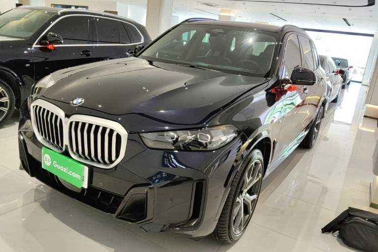 Used BMW X5 2023 xDrive 30Li Luxury M Sport Night Edition Package Guazi used car, China used car export, Used car for sale, Used  cars, Cheapest cars for sale