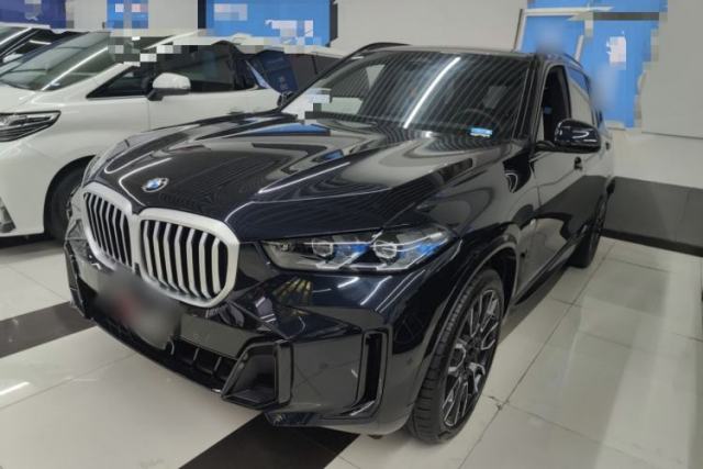Used BMW X5 2023 xDrive 40Li M Sport Night Edition Package